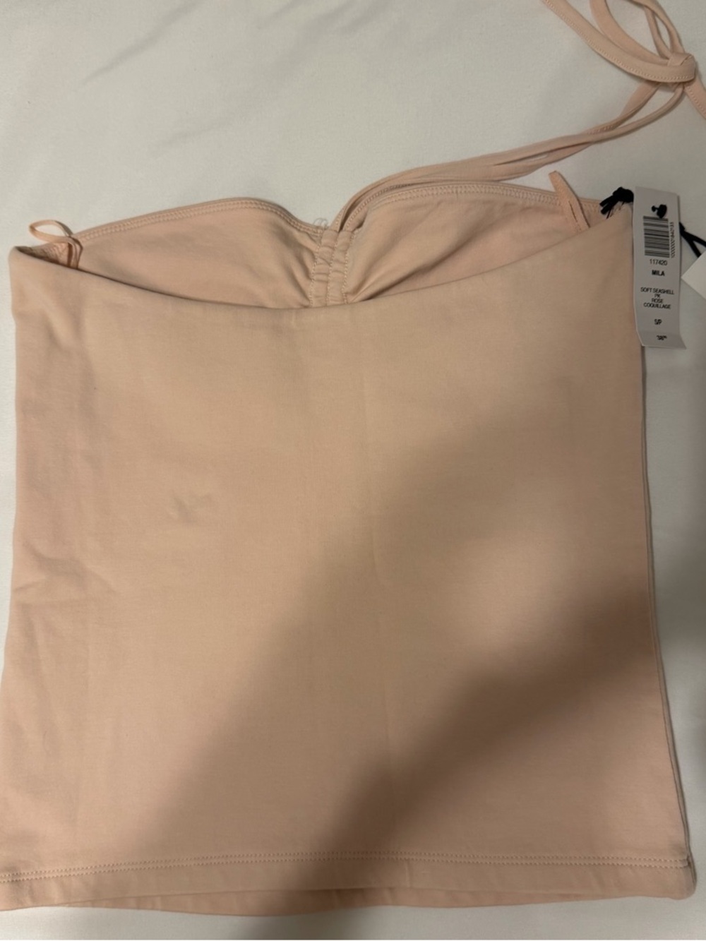 Aritzia Chill Mila Halter Top Soft Seashell Pink NWT - Picture 5 of 7